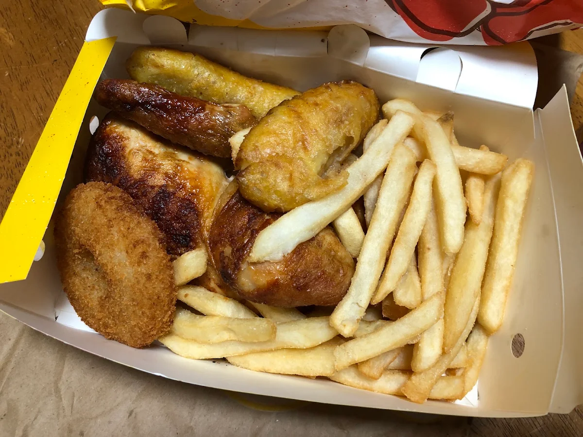 Chips Meal, Chicken Treat Mirrabooka