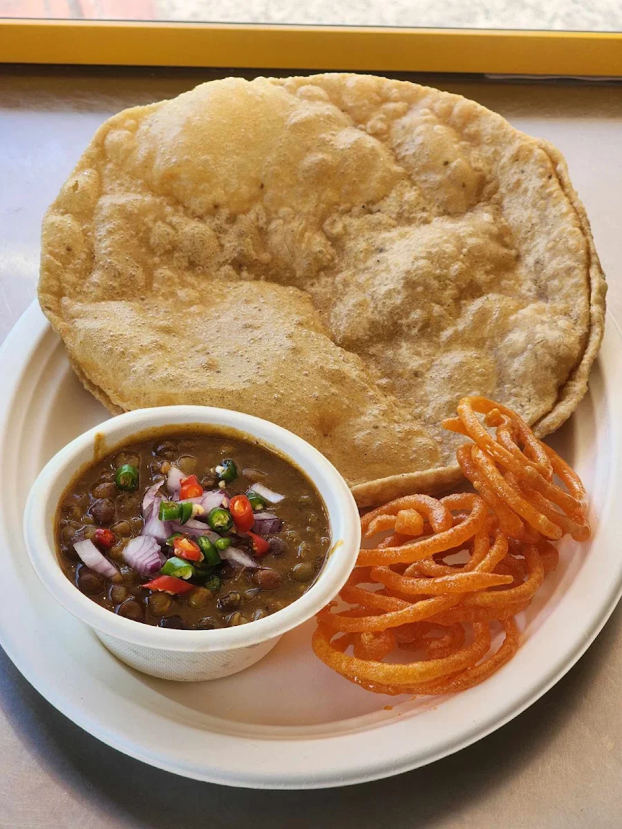 Highlights, Taste of Nepal-Momo's & More
