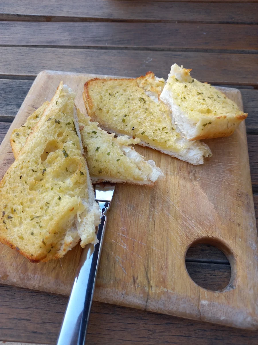 Garlic Bread, Marong Family Hotel