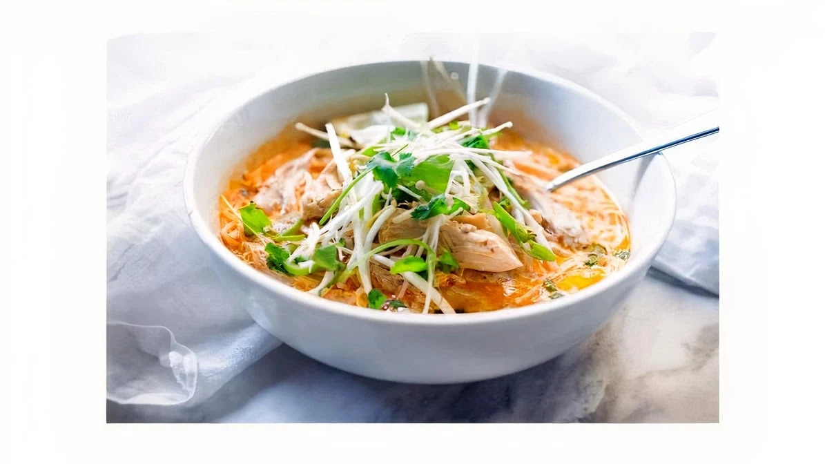 Highlights, Golden Lotus Chinese Restaurant