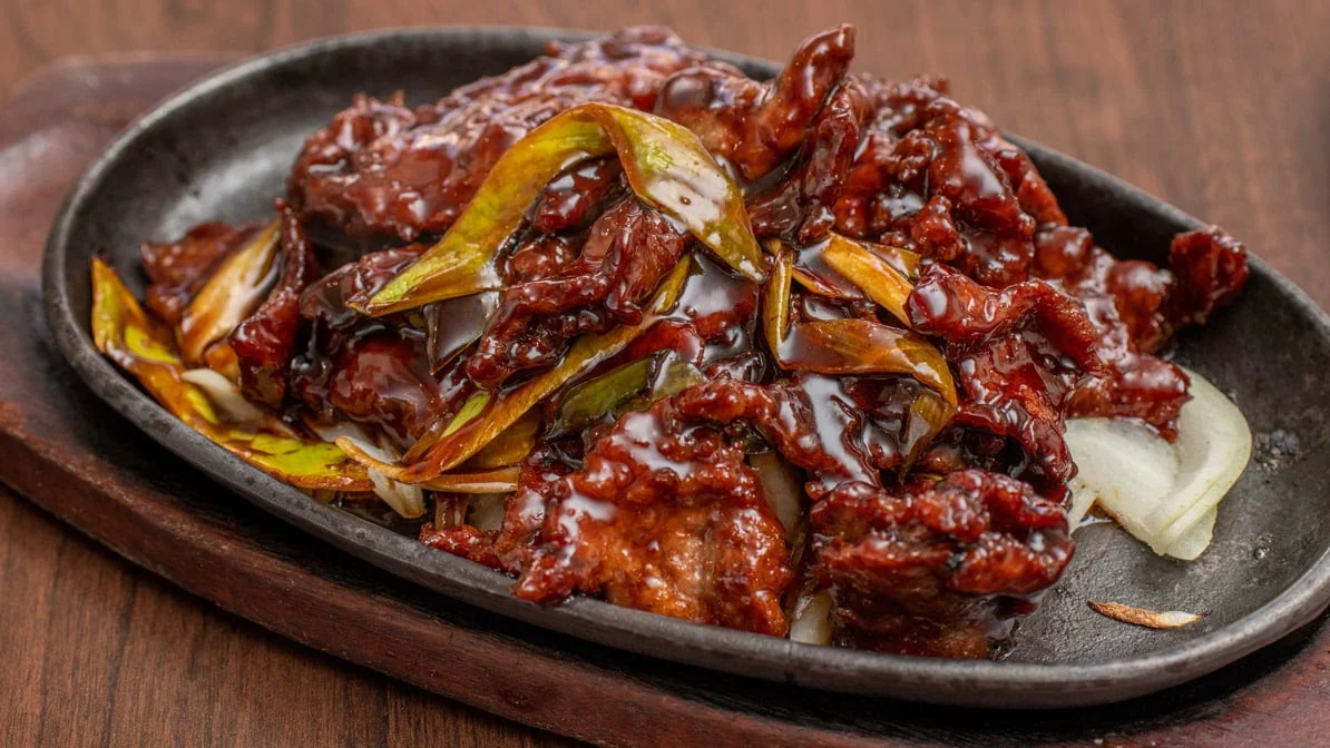 Highlights, Golden Lotus Chinese Restaurant