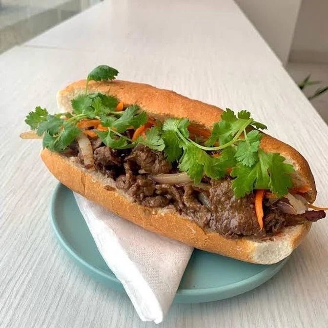 Highlights, Viet Iconic