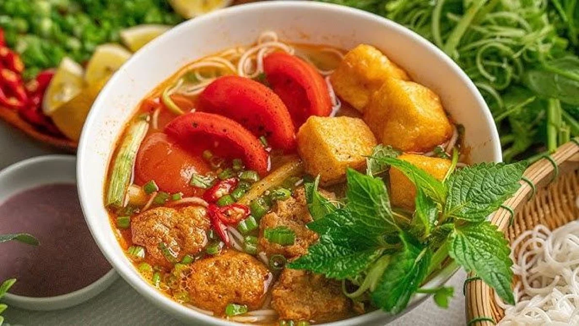 Highlights, Viet Iconic