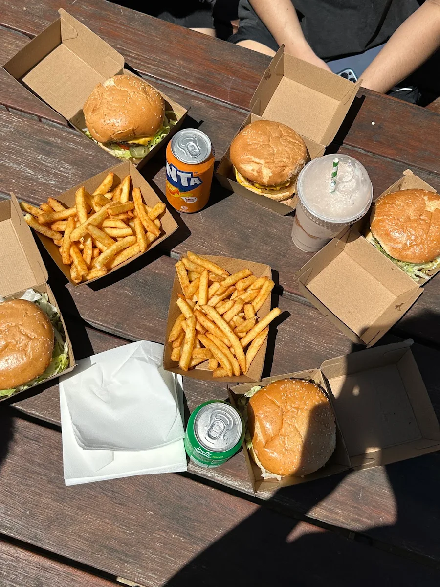 Highlights, Grilled & Chilled