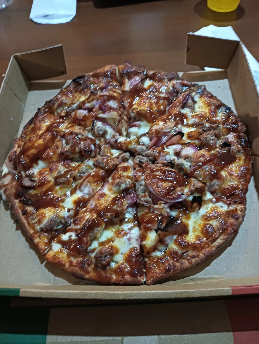 Highlights, Micks Pizza Pasta & Ribs