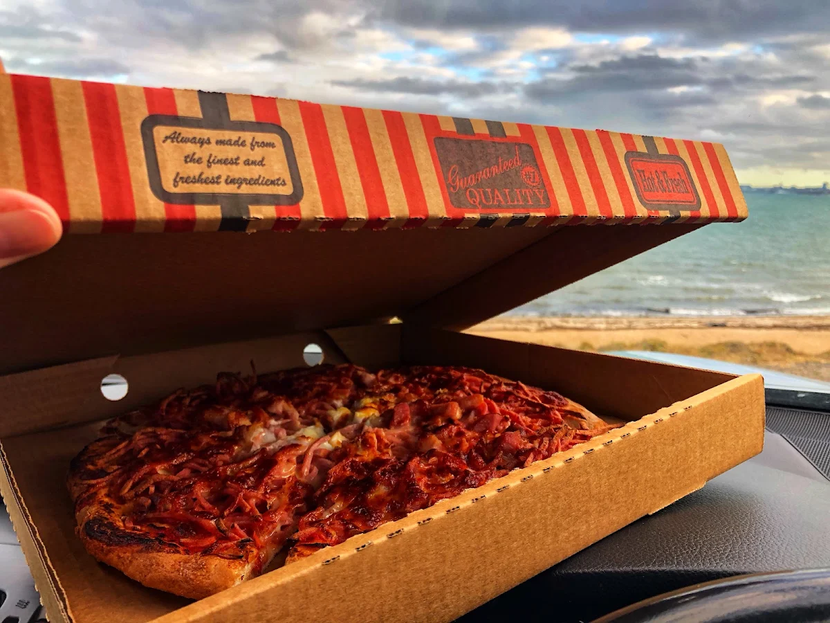 Large Aussie Pizza, The Pizza Box norlane
