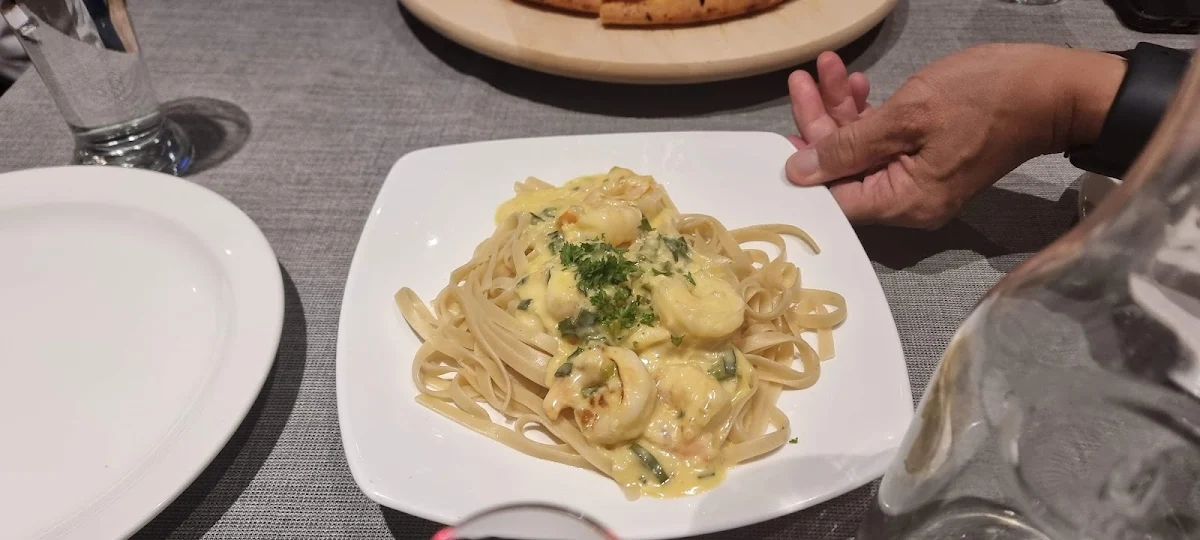 Garlic Prawns Pasta