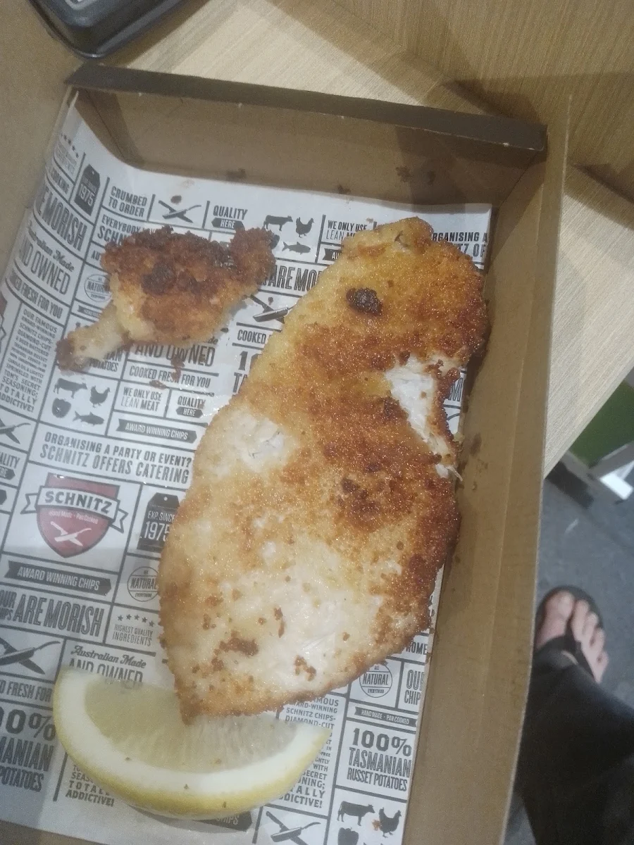Schnitzel, Schnitz Charlestown Square