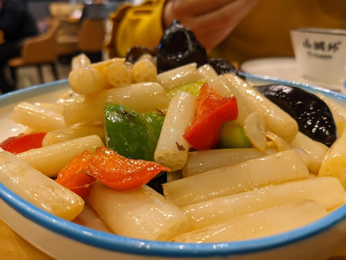 Highlights, Shan Cheng Wai Sauerkraut Fish 悉尼山城外酸菜魚