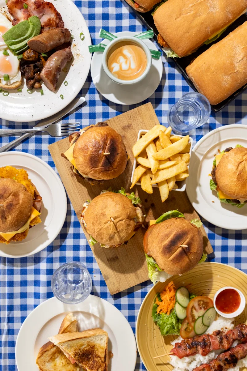 Highlights, Fairway Coffee & Eatery