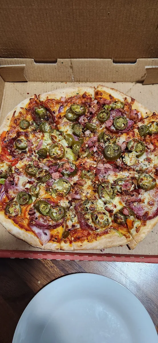 12 Chilli Pizza