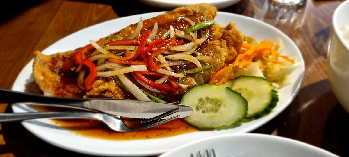 Fish Fillet with Sweet and Sour Chilli Sauce