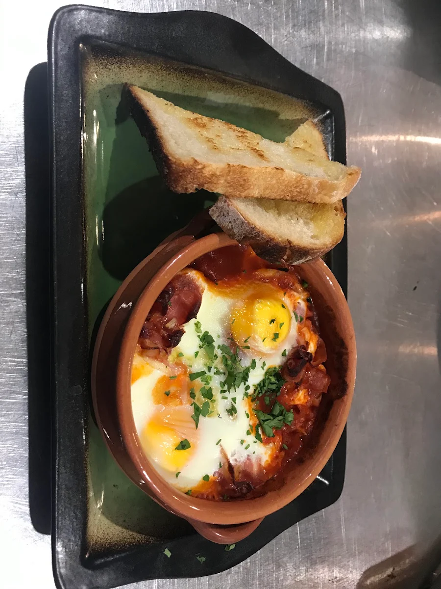 Baked Eggs, cafe al nord