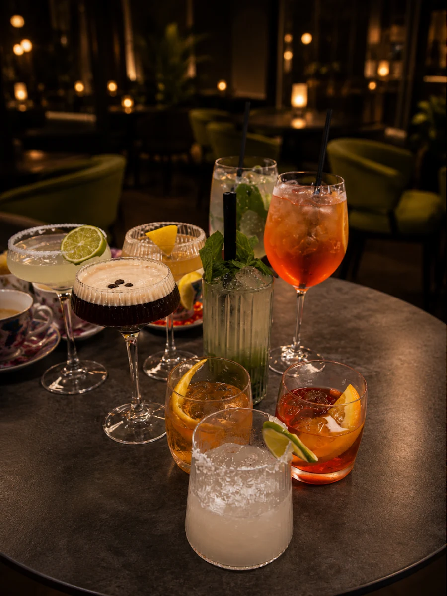 Highlights, Dacha Bar & Grill