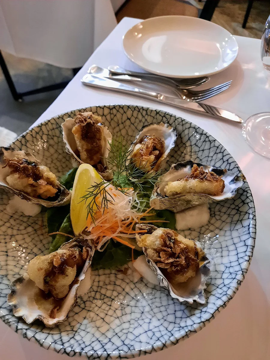 Battered Oysters, Omeros Fish Bar