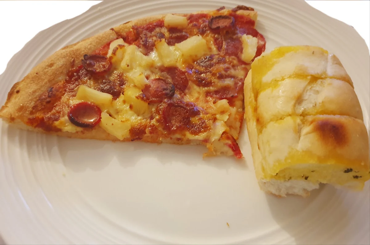 Highlights, Messina Pizza and Pasta