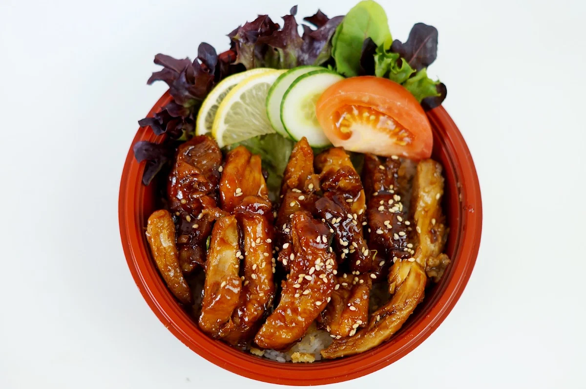 Highlights, Hako Sushi Bar
