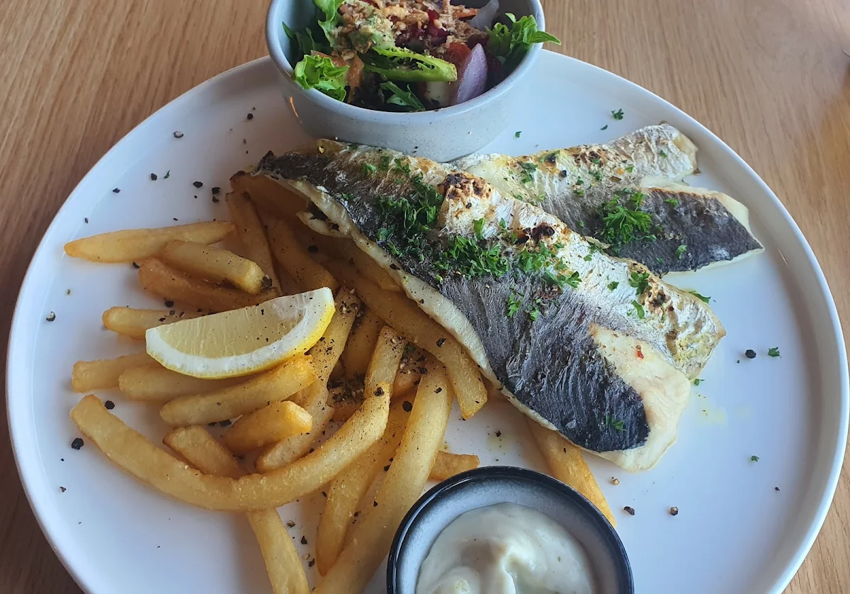 Highlights, Ventnor Hotel