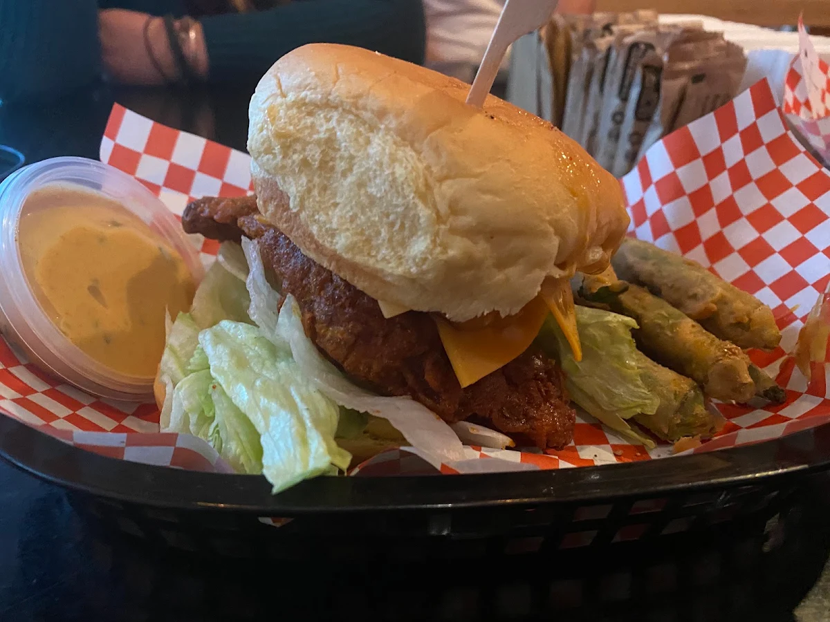 Mac Daddy Burger, The Hot Chicken Project - Geelong