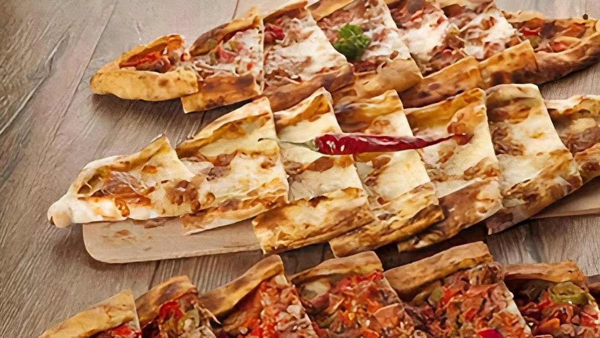 Highlights, Aladdin's Pizza & Kebabs