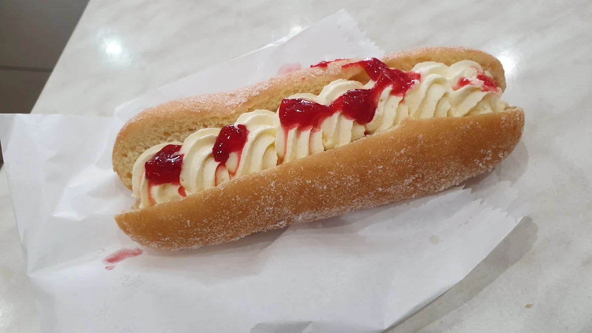 Highlights, French Hot Bread