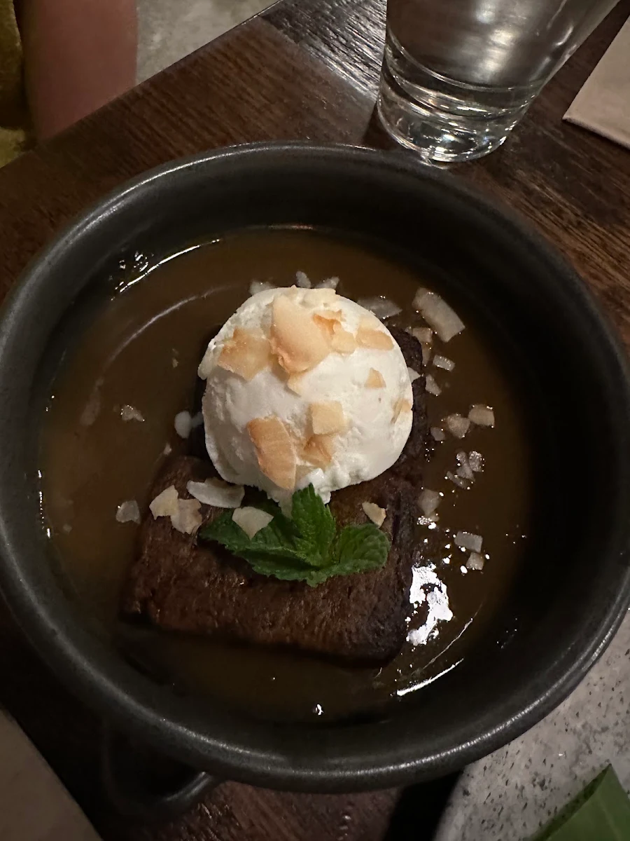 Sticky Date Pudding