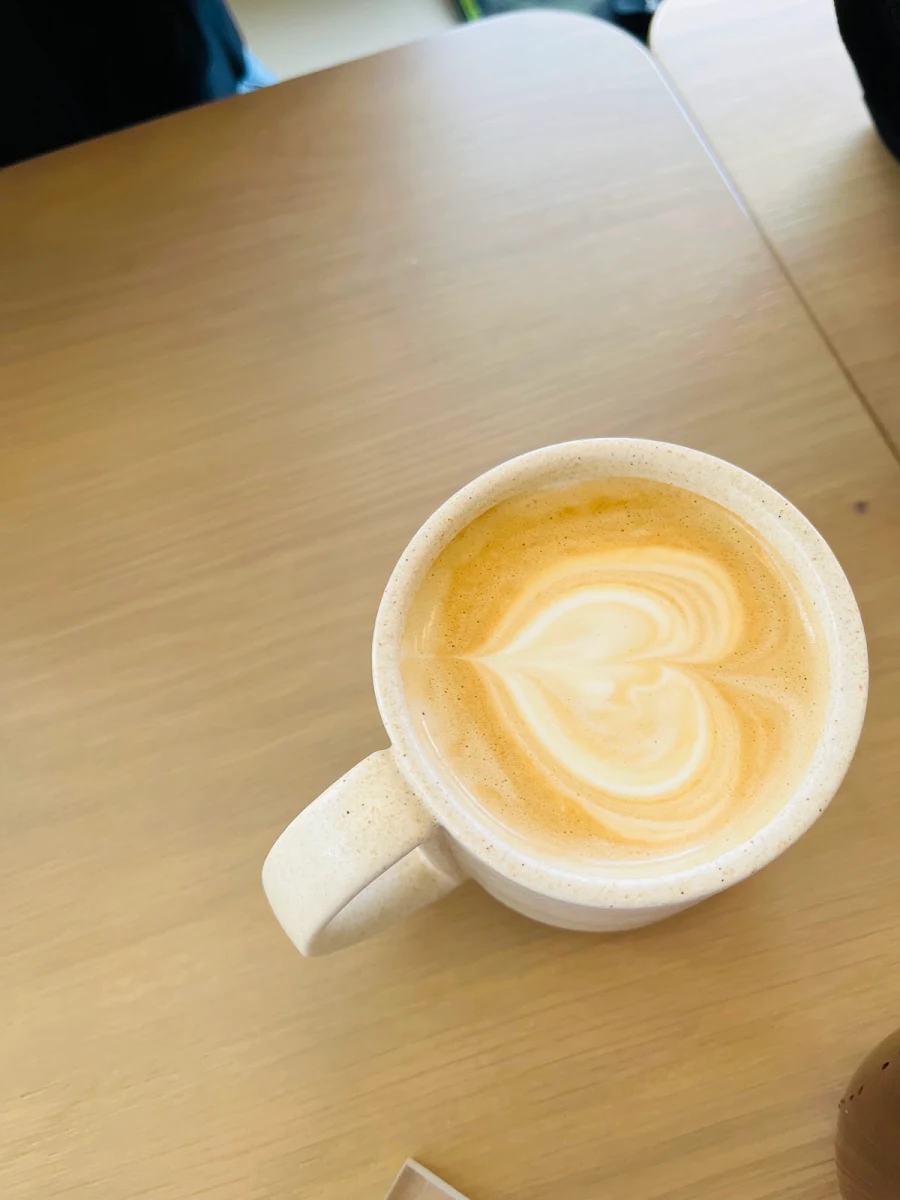 Flat White, Sora Café
