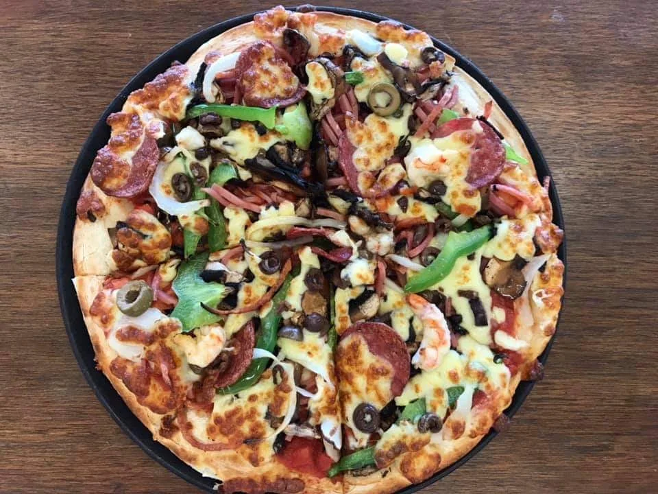 Meat Lovers, Angelette