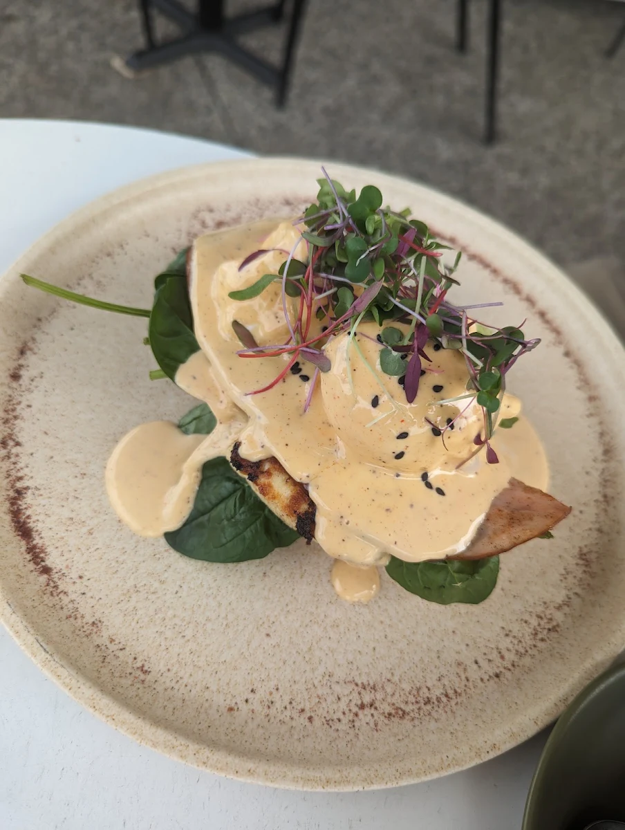 Eggs Benedict, The Laneway Green