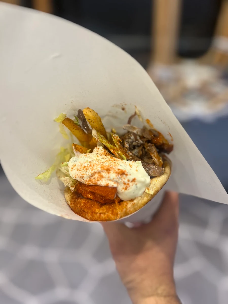Highlights, Ela Mana Souvlaki