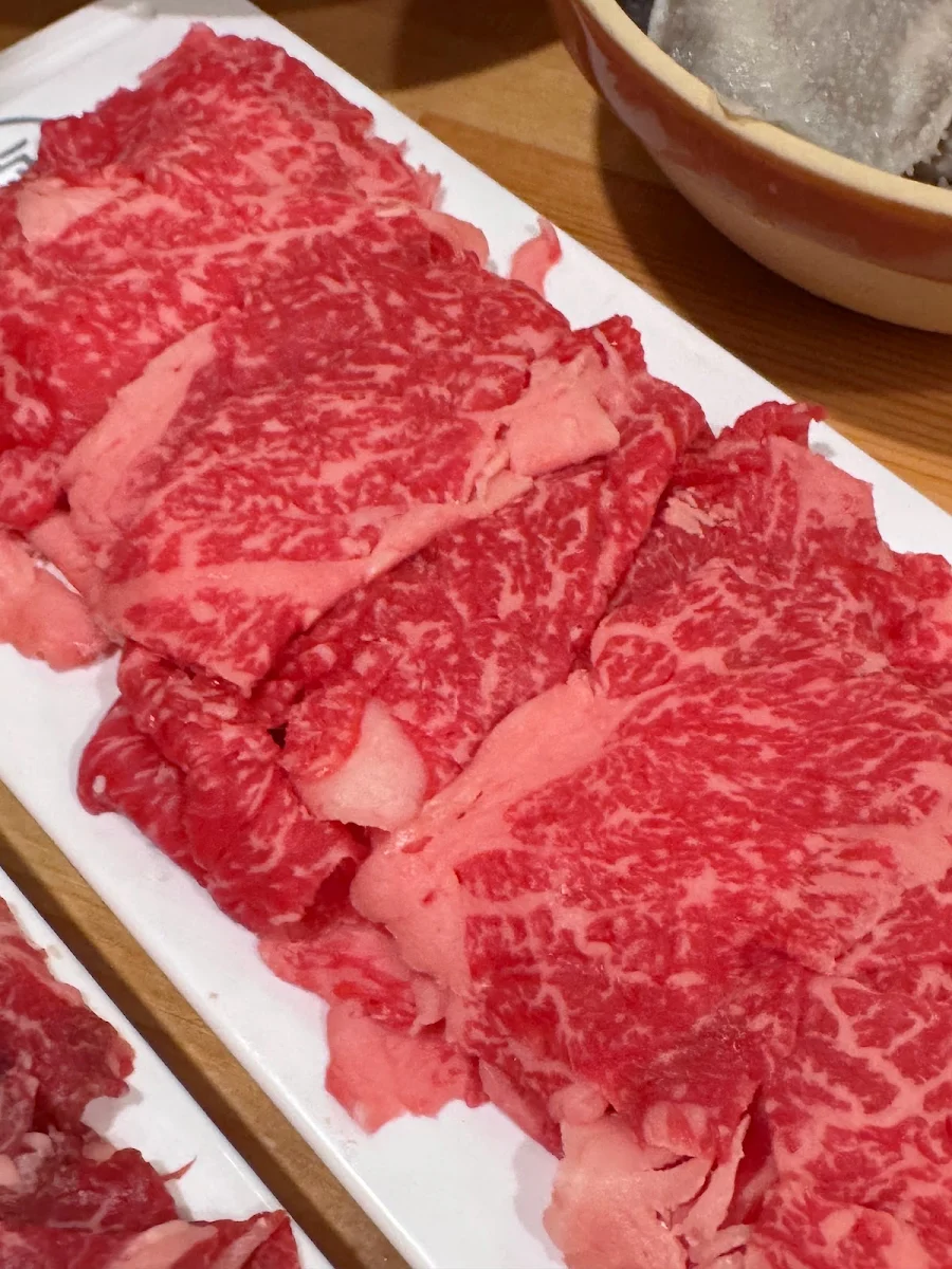 Highlights, Jun’s Hot pot