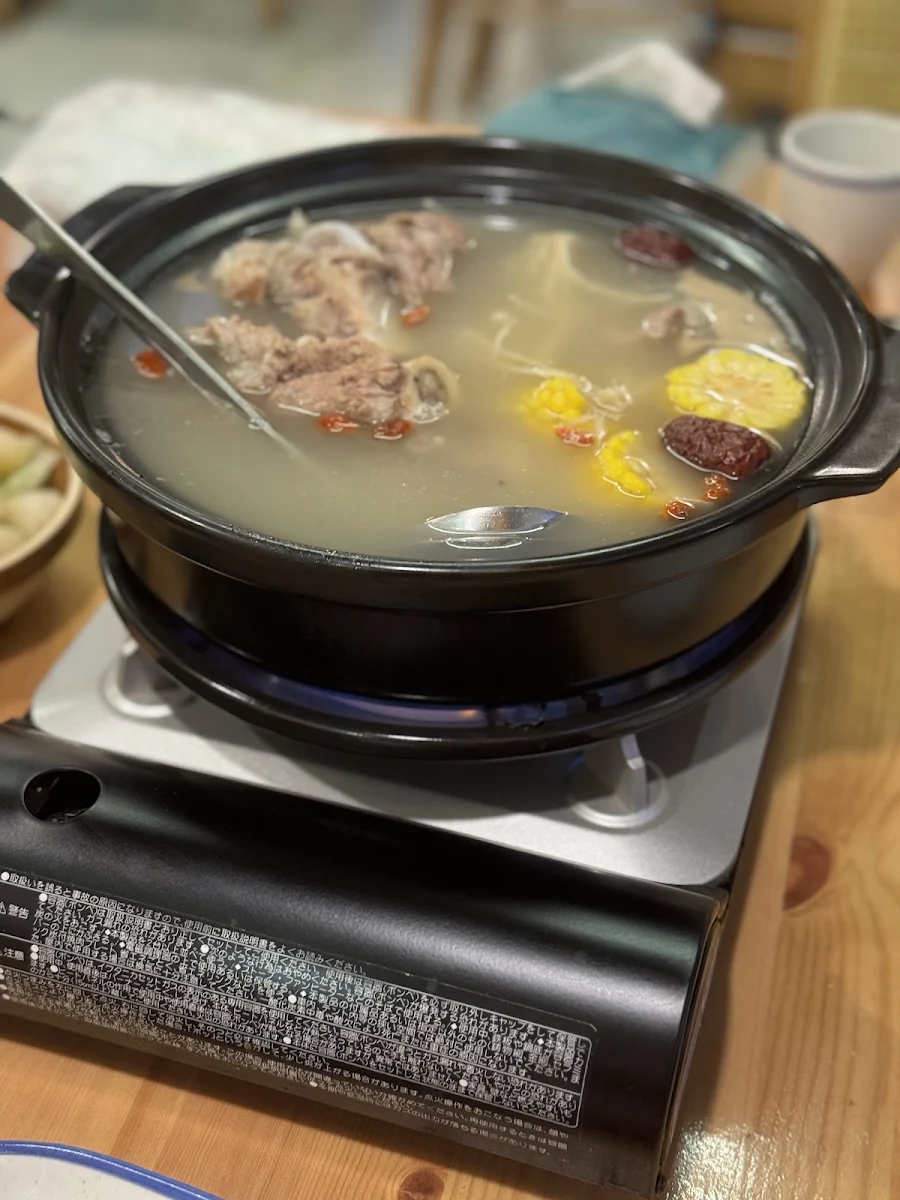 Highlights, Jun’s Hot pot