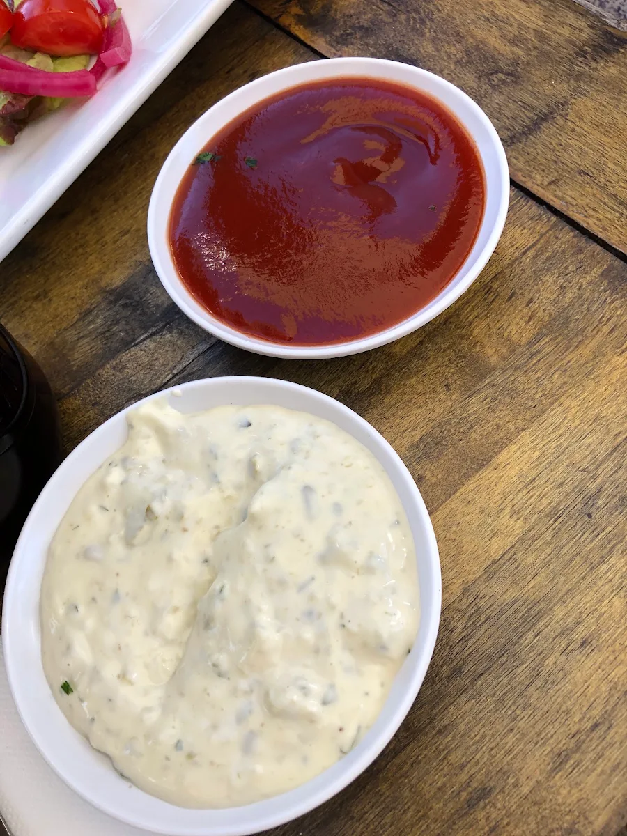 Dipping Sauce, Piccola baia
