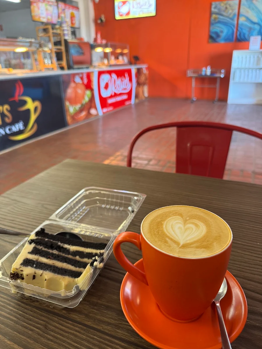 Highlights, RICHI’S Golden Cafe and Restaurant