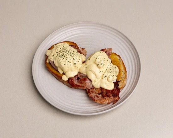 Egg Benedict, The Honey Bee Cafe