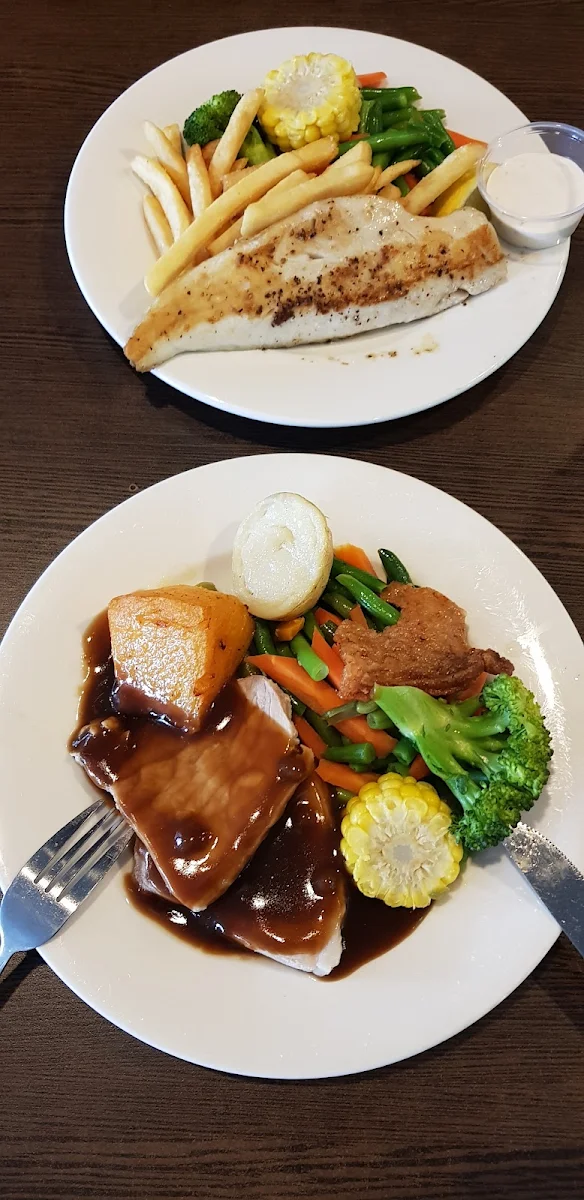 Seniors Roast of the Day and Fish & Chips Grilled Only 22 80