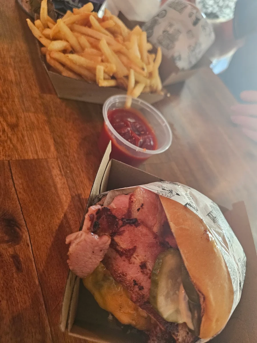 Plan B Beef Double, Plan B Burgers & Booze