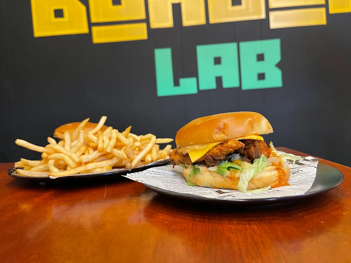 Fiery Grenade, Burger Lab