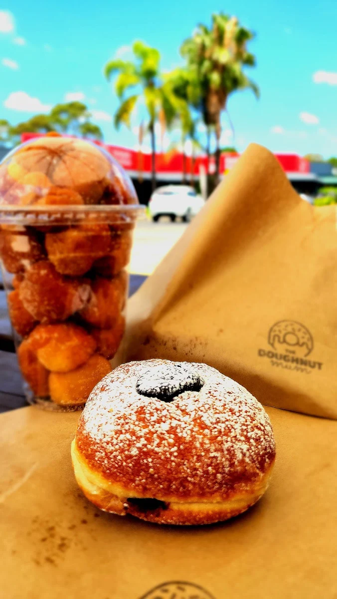 Doughnuts, The Doughnut Mum