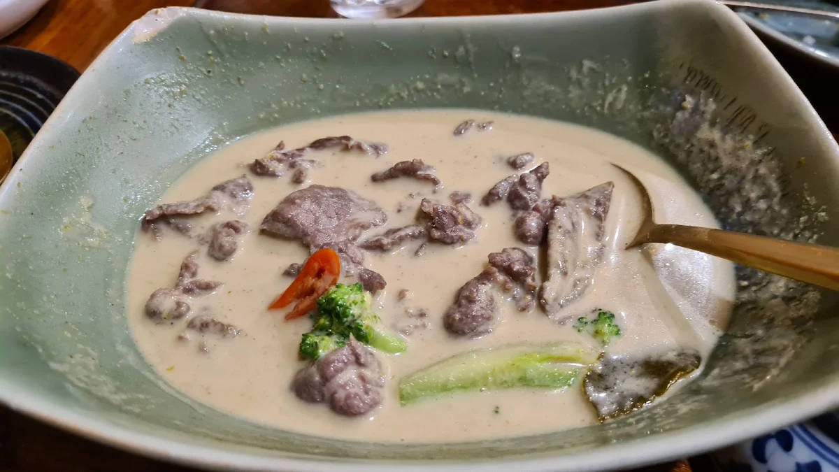 Green Curry Beef