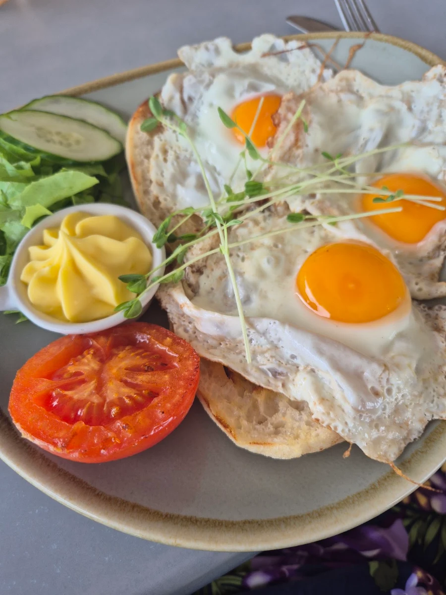 Eggs, Riverside Cafe