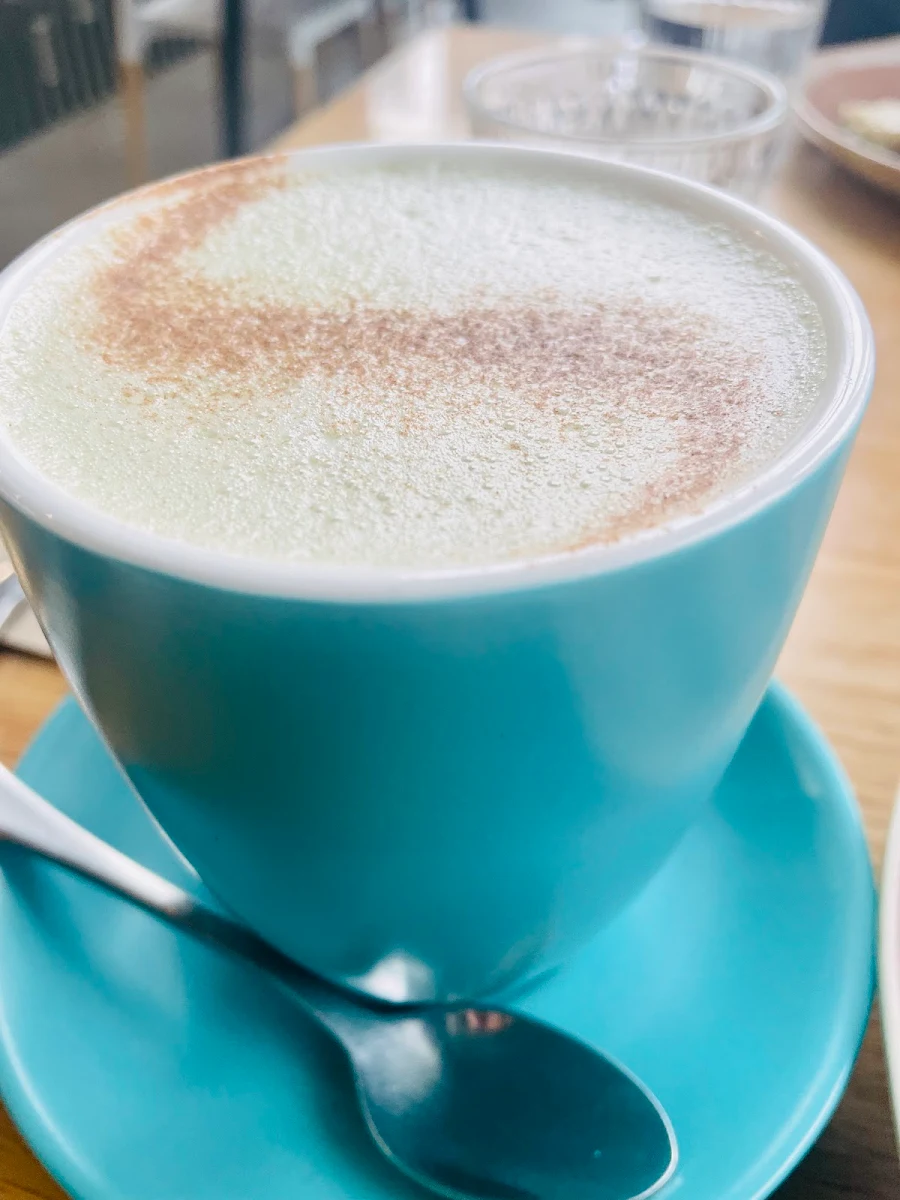 Cappuccino, MoMa Social Cafe