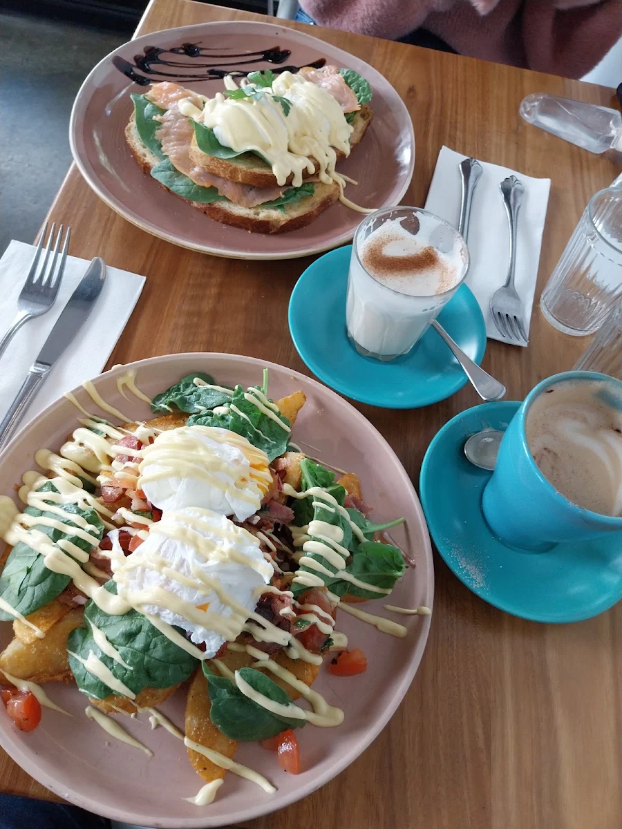 Highlights, MoMa Social Cafe