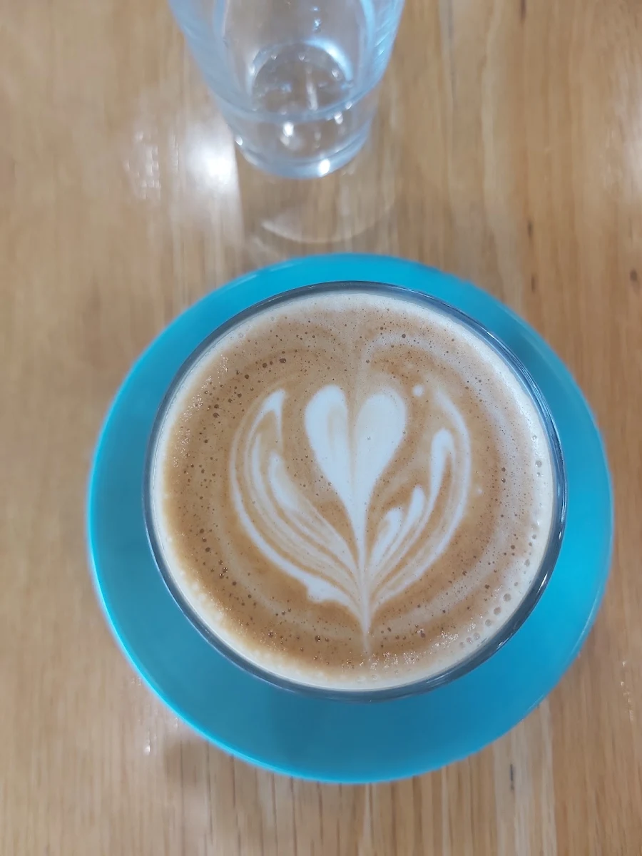 Latte, MoMa Social Cafe