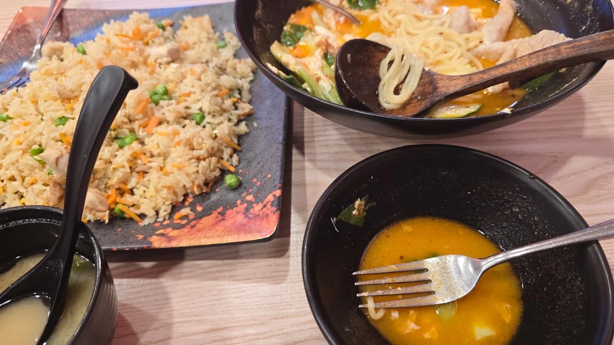 Highlights, Sushi & Dumpling House