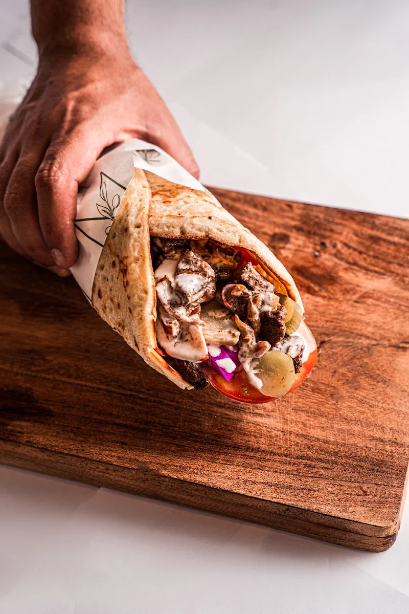 Shawarma Roll, Manousheh