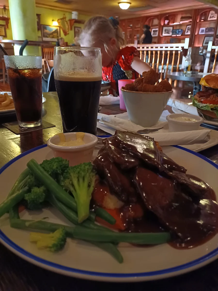 Roast Beef, Paddy's Irish Pub & Grill