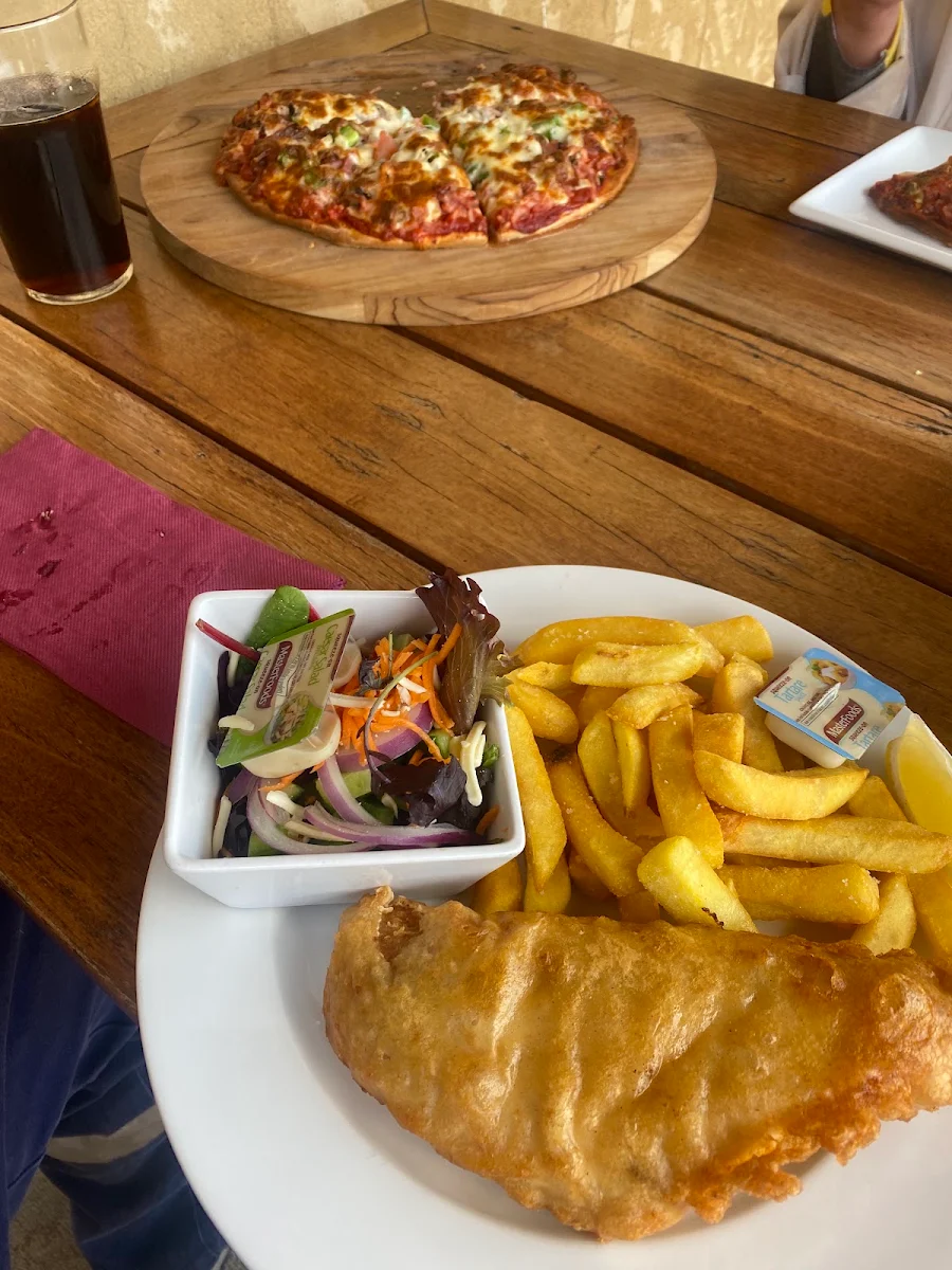 Highlights, Cuballing Tavern