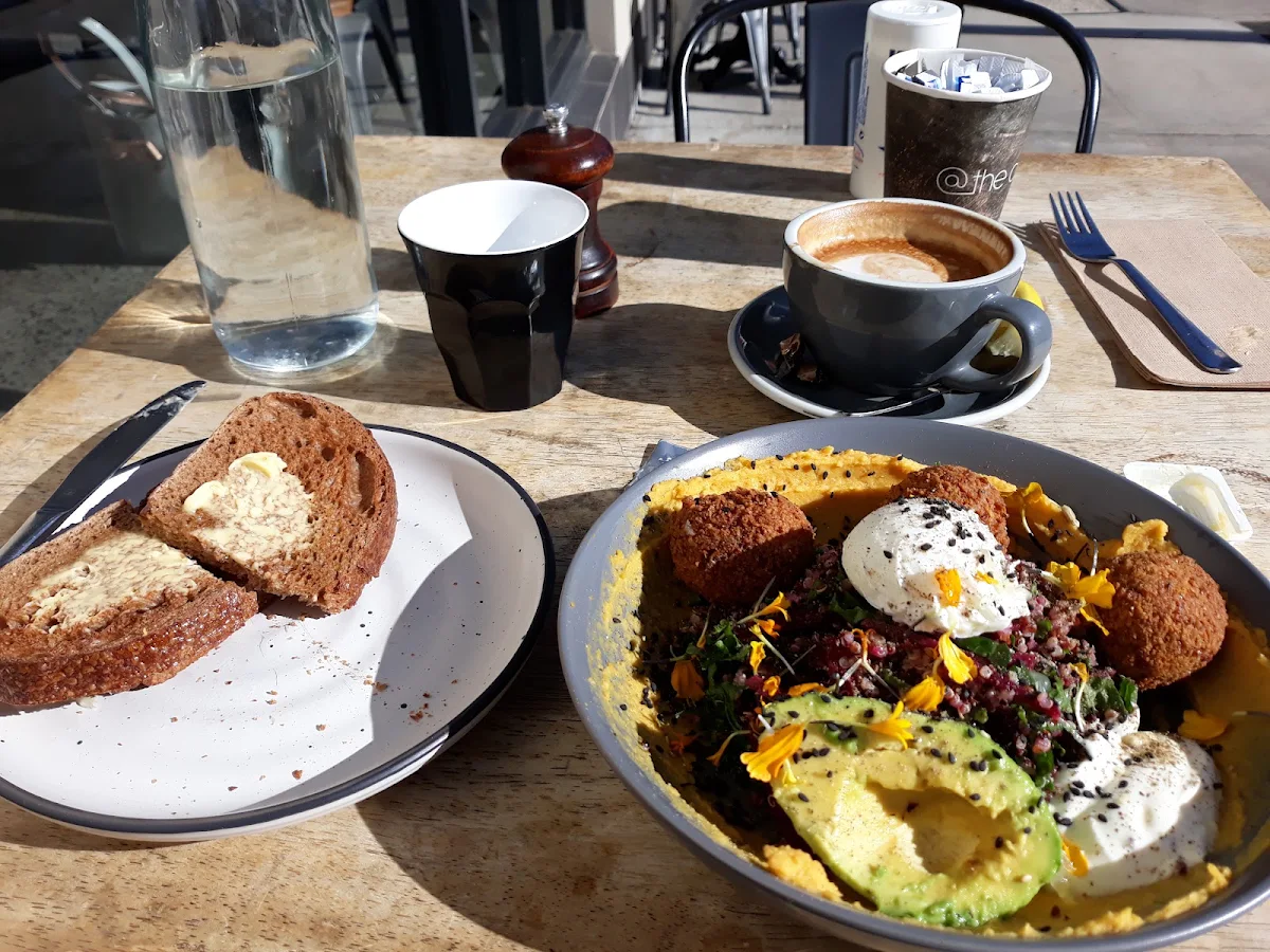 Falafel Bowl