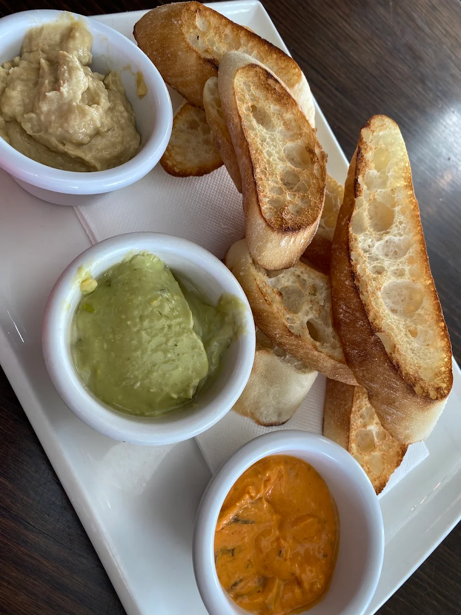 Bread & Dips, Coomera Tavern